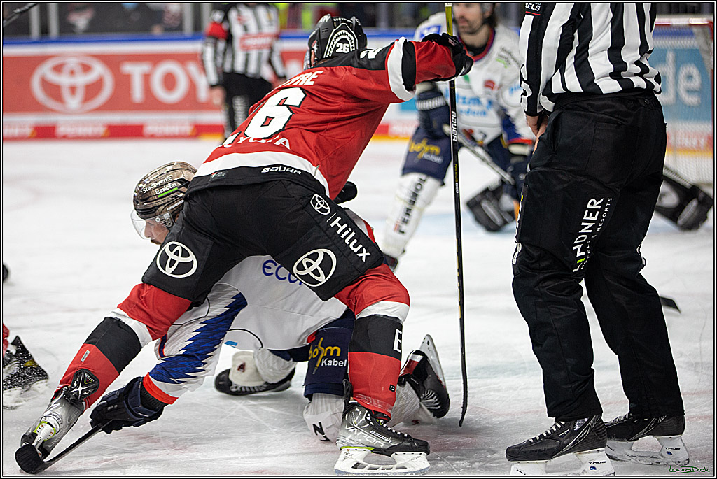 PENNY DEL;  Koelner Haie - Iserlohn Roosters; Koeln, 01.03.2022